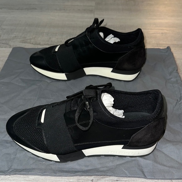 balenciaga race runners on feet